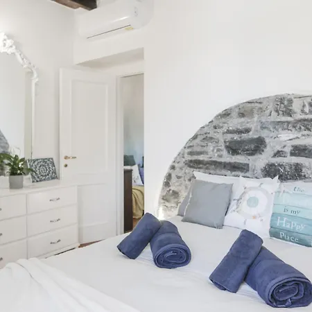 Appartement In The Historic Village - Riva 10 Carate Urio