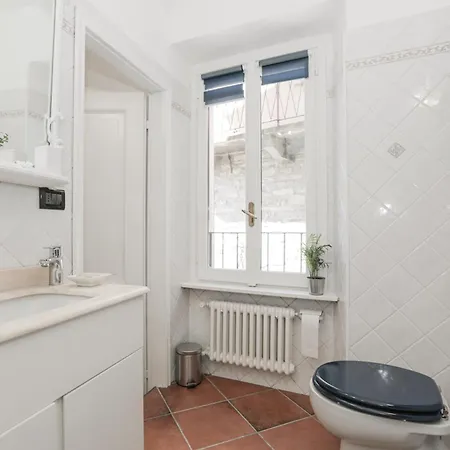 Apartmán In The Historic Village - Riva 10 *