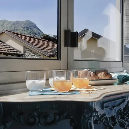 Апартаменты In The Historic Village - Riva 10